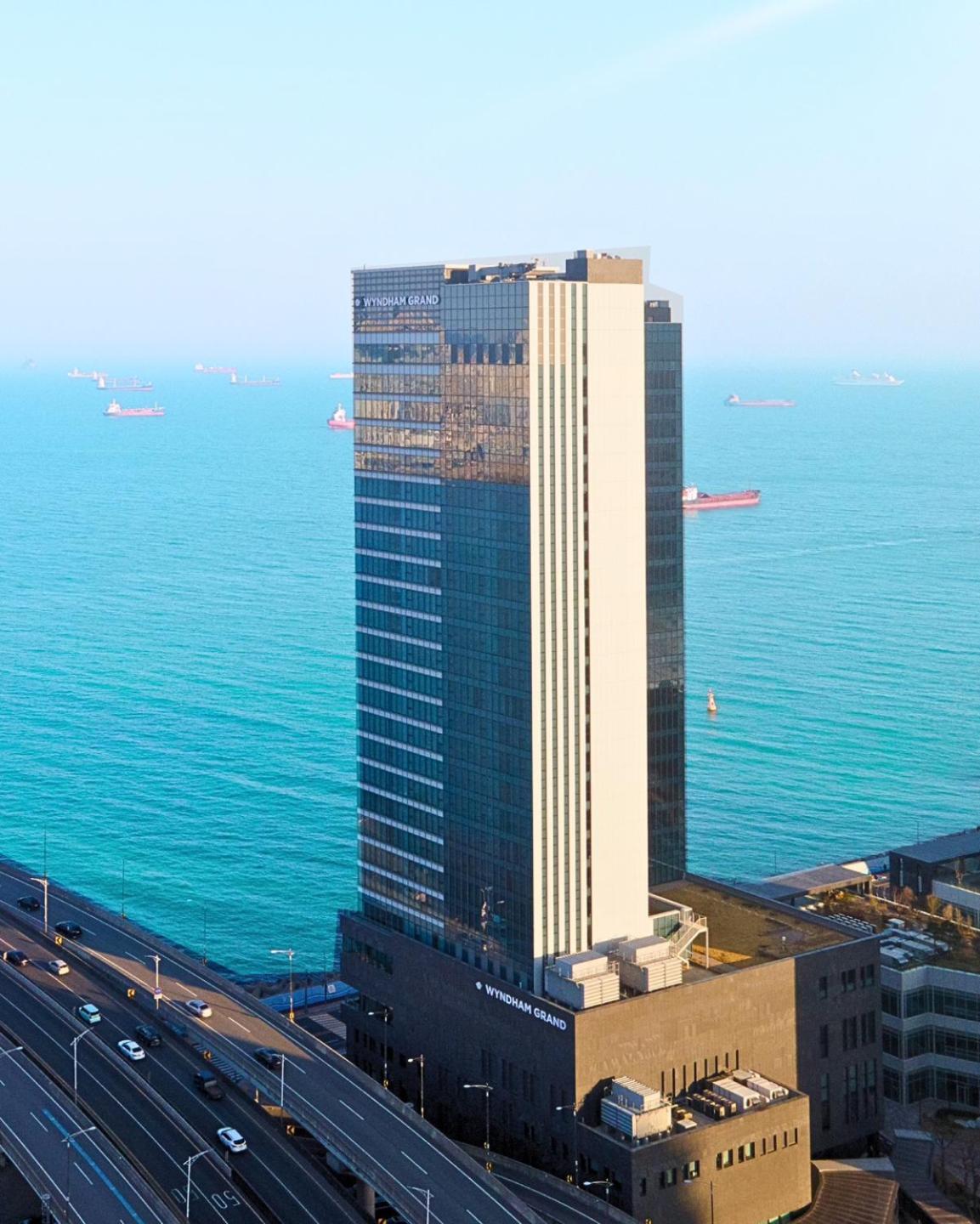 Wyndham Grand Busan Exterior foto